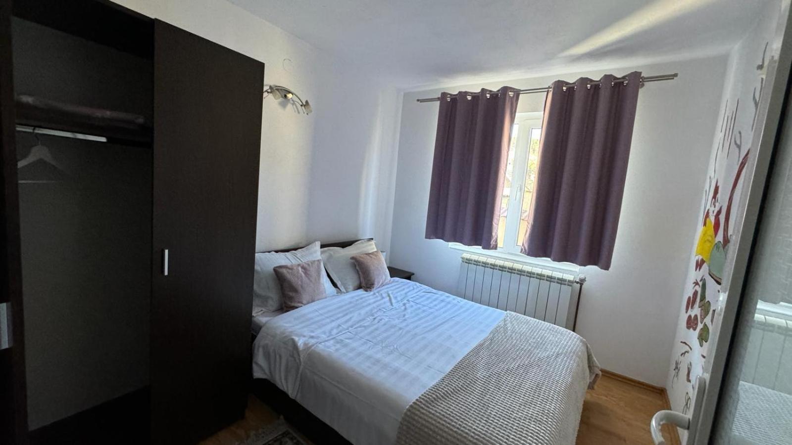 Appartement Casa Nicoladis à Zărneşti Extérieur photo