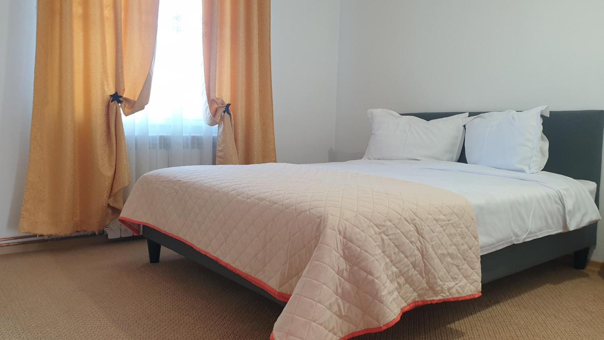 Appartement Casa Nicoladis à Zărneşti Chambre photo