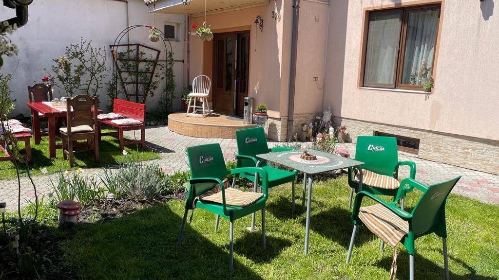 Appartement Casa Nicoladis à Zărneşti Extérieur photo