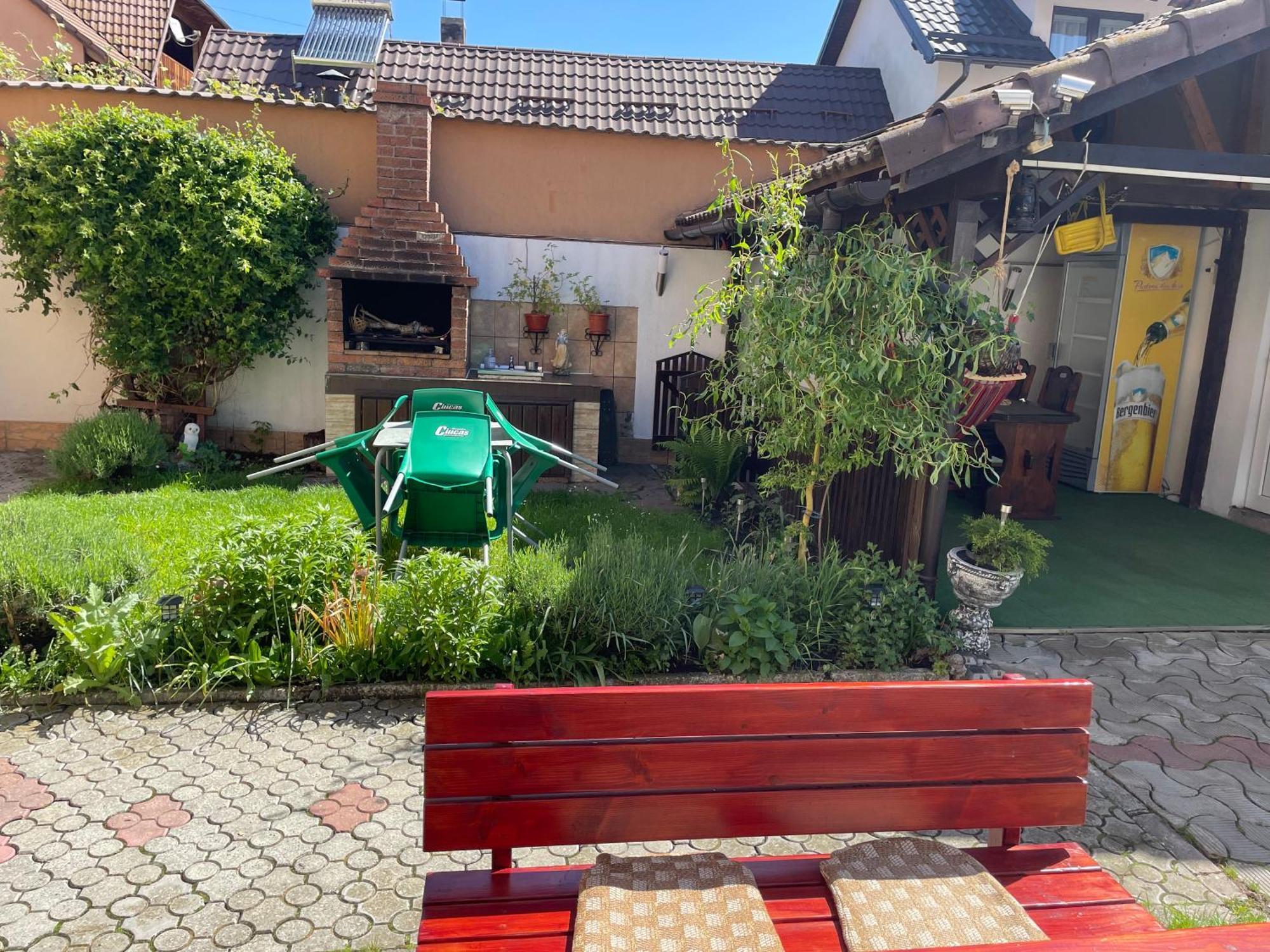 Appartement Casa Nicoladis à Zărneşti Extérieur photo